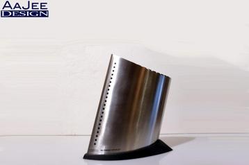 Global – Yoshikin – Knife Block – Komin Yamada beschikbaar voor biedingen