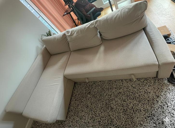 IKEA FRIHETEN Hoekbank Slaapbank Beige, Huis en Inrichting, Banken | Bankstellen, Zo goed als nieuw, Hoekbank, Vierpersoons of meer