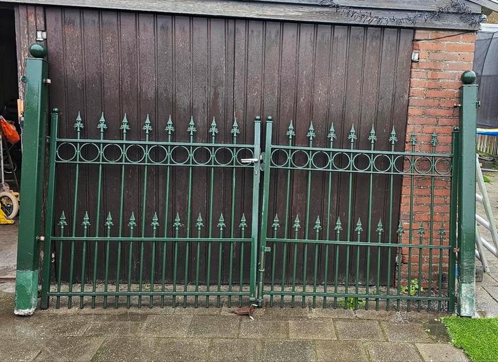 Groen IJzerhekwerk - Sierhekwerk met Poort, Tuin en Terras, Tuinhekken en Hekwerk, Gebruikt, Sierhekwerk, IJzer, Met poort, Ophalen