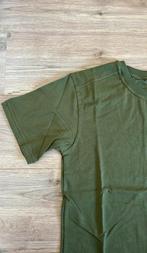 T-shirt legergroen - Maat 48 (M), 2215SK, Maat 48/50 (M), Ophalen of Verzenden, Zo goed als nieuw