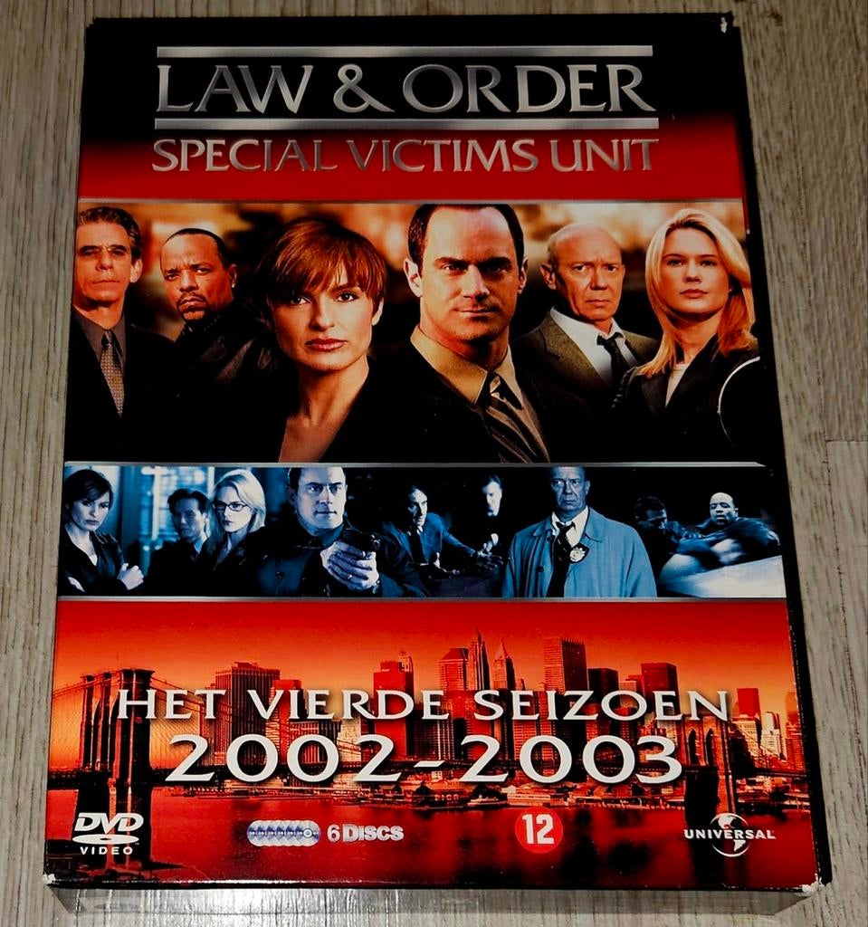 Law & Order: SVU - Seizoen 4 - 6DVD Box - geen NL, Cd's en Dvd's, Dvd's | Tv en Series, Boxset, Drama, Ophalen of Verzenden, Zo goed als nieuw