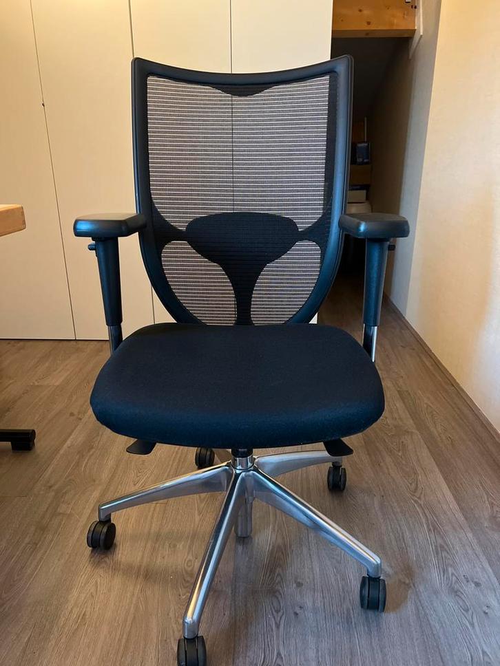 Ergonomische Bureaustoel - Comfortabel & Verstelbaar, Huis en Inrichting, Bureaustoelen, Zo goed als nieuw, Bureaustoel, Zwart