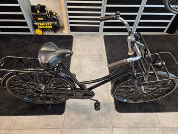 Omafietsen op voorraad met en zonder versnellingen RIJKLAAR beschikbaar voor biedingen