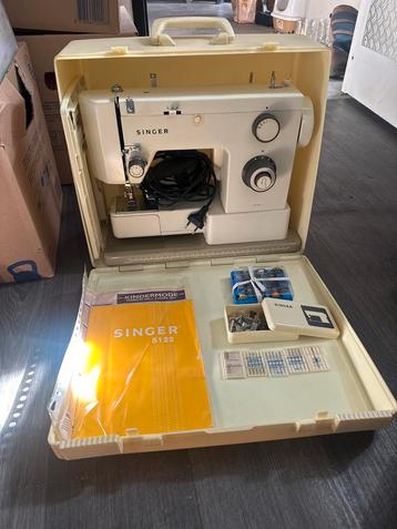 Singer 5122 Naaimachine - Vintage beschikbaar voor biedingen