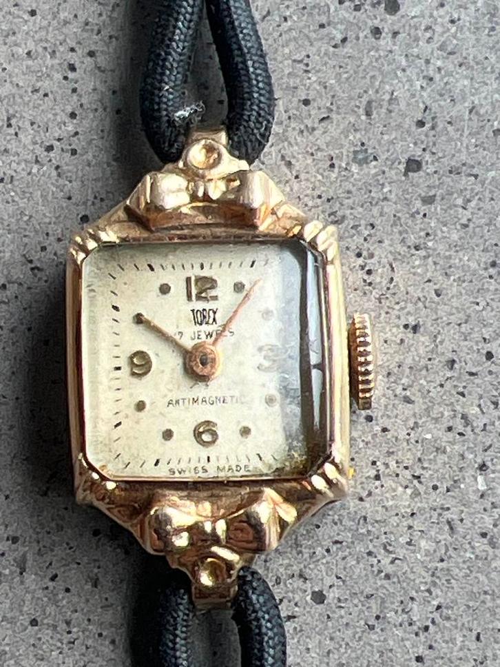 Vintage echt Gouden horloge 14 karaat - Zwitsers uurwerk, Sieraden, Tassen en Uiterlijk, Horloges | Antiek, Polshorloge, Overige merken
