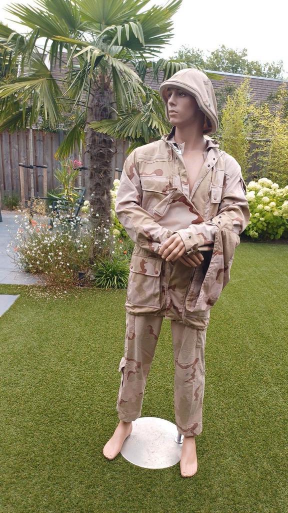 Originele Leger Desert Kleding Set - Parka XXL, Broek M, Kleding | Heren, Carnavalskleding en Feestkleding, Gedragen, Kleding