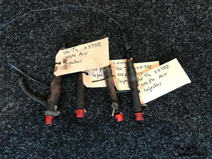 Volkswagen Transporter VW T4 injector verstuiver 2.5TDI 102P, Auto-onderdelen, Brandstofsystemen, Volkswagen, Gebruikt, Ophalen of Verzenden