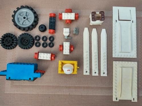 Diverse Lego onderdelen. Inclusief motortje., Kinderen en Baby's, Speelgoed | Duplo en Lego, Gebruikt, Lego, Losse stenen, Ophalen of Verzenden