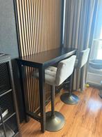 Hoge eettafel met krukken, Huis en Inrichting, Barkrukken, Gebruikt, In hoogte verstelbaar, Ophalen of Verzenden, 90 cm of meer