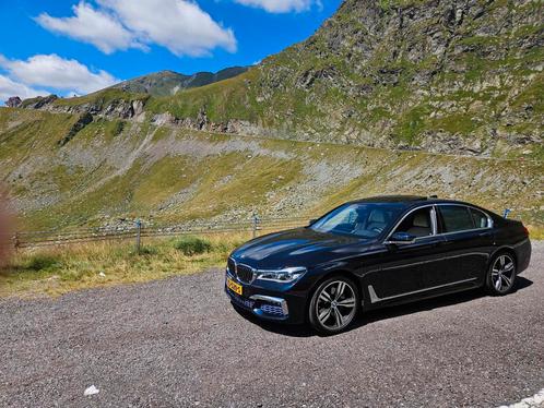 BMW 7 Serie 740 E M-PAKKET NLauto B&W VOL DEALER ONDERHOUDEN, Auto's, BMW, Particulier, 7-Serie, 360° camera, ABS, Achteruitrijcamera