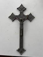 (i) Antiek metalen kruis / crucifix –– 19e/ vroege 20e eeuw, Verzenden