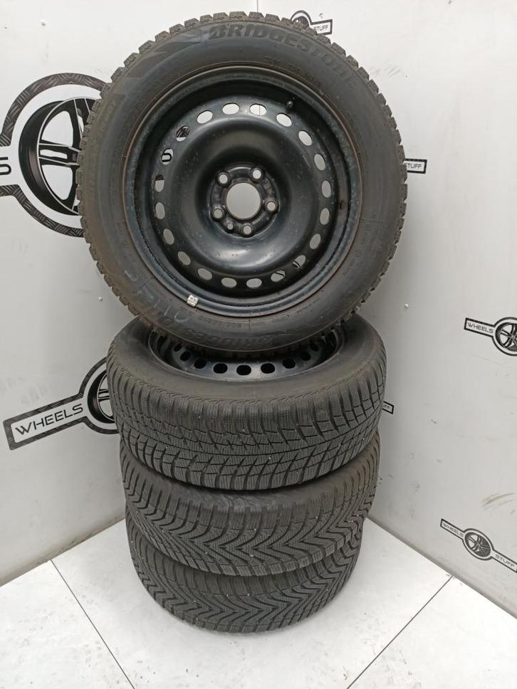 Opel Alfa Saab staal velgen 16"inch winterbanden 5x110, Auto-onderdelen, Banden en Velgen