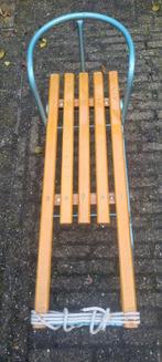 Slee met houten zitting en metalen rugleuning, Ophalen, Rugleuning, Gebruikt