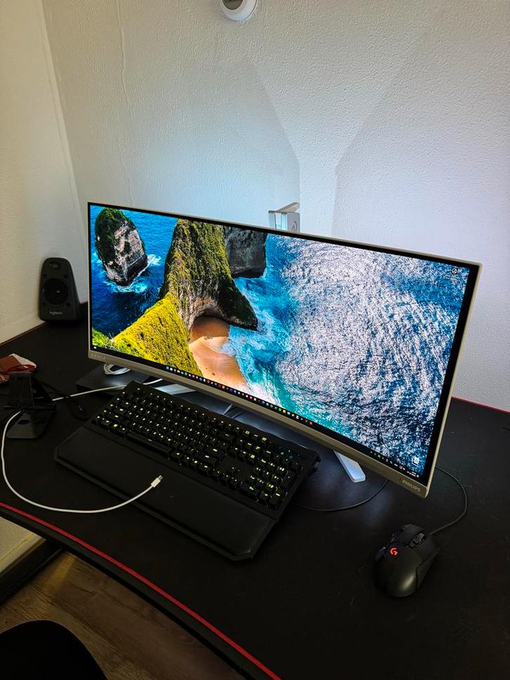 Philips 34" OLED Ambilight 175Hz Ultrawide curved Monitor, Computers en Software, Monitoren, Zo goed als nieuw, 151 t/m 200 Hz
