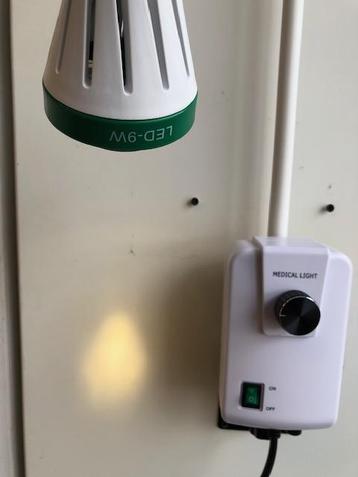 Medische onderzoekslamp slangehals LED 9 watt beschikbaar voor biedingen