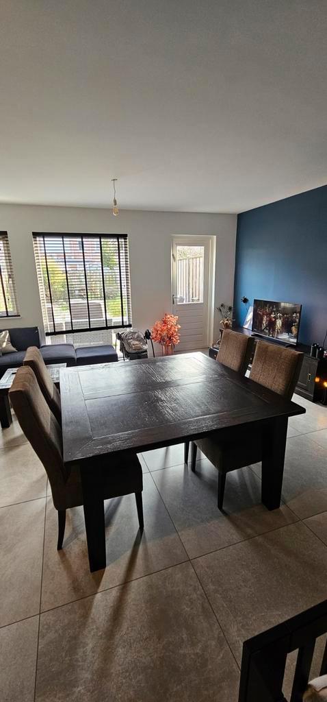 Echt houten eettafel met 4 stoelen, Huis en Inrichting, Tafels | Eettafels, Gebruikt, 100 tot 150 cm, 100 tot 150 cm, Vier personen