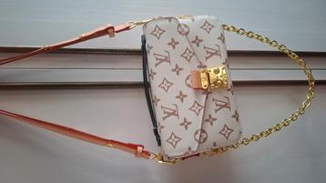 Mooie luxe bag beschikbaar voor biedingen