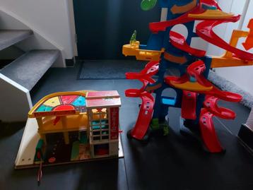 Fisher Price Garage & Autotoren - Vintage! beschikbaar voor biedingen