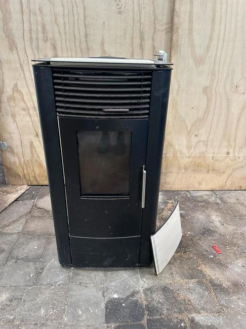 Pelletkachel Kalor SAB85AK3MZ – Werkend, Huis en Inrichting, Kachels, Gebruikt, Pelletkachel, Overige brandstoffen, Ophalen of Verzenden
