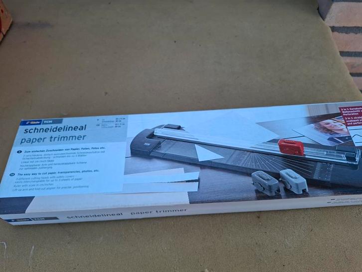 Papiersnijder / Snijlineaal - 3 in 1, Hobby en Vrije tijd, Knutselen, Nieuw, Gereedschap of Toebehoren, Ophalen