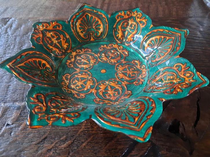Oosters glazen schaaltje met zilver in de bodem, Huis en Inrichting, Woonaccessoires | Schalen en Manden, Zo goed als nieuw, Schaal