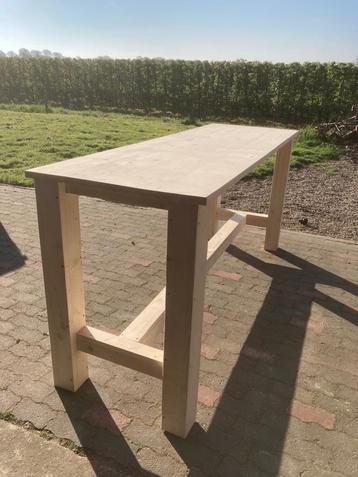 Bartafel beschikbaar voor biedingen