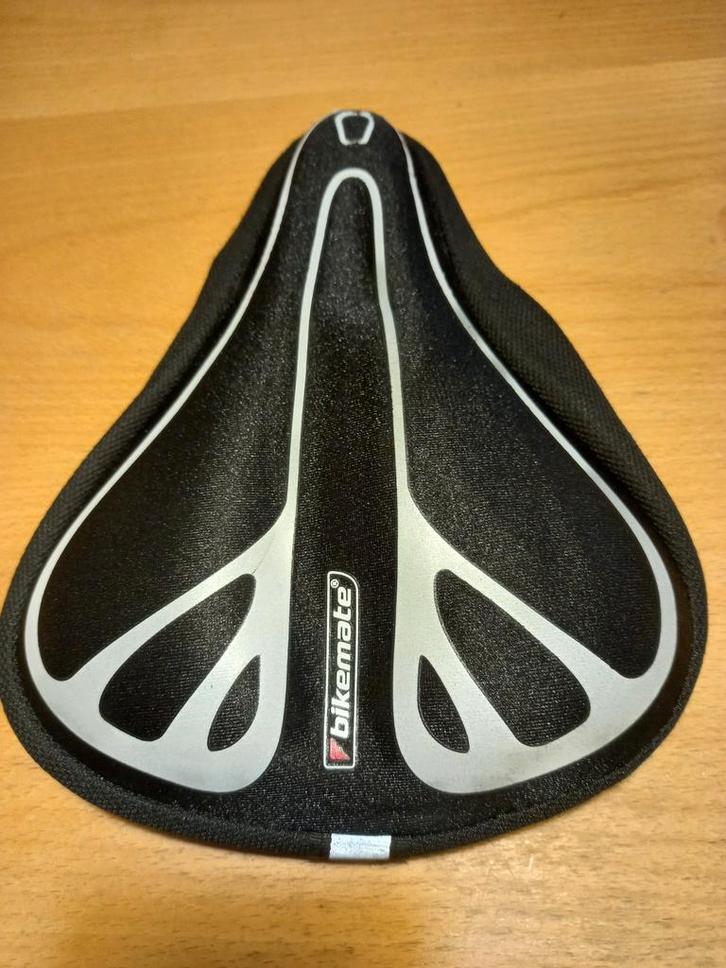 Dikke stevige zadelhoes , zwart wit, reflector streep achter, Fietsen en Brommers, Fietsaccessoires | Overige Fietsaccessoires