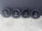 4x Velgen met banden - Volkswagen Caddy, Ophalen, Gebruikt, Bestelwagen, Banden en Velgen