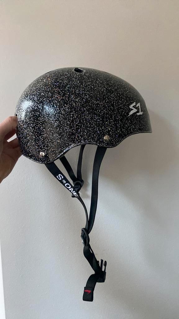 Bmx/skate/scooter/roller/fiets helm, Fietsen en Brommers, Fietsaccessoires | Fietshelmen, Zo goed als nieuw, Heer of Dame, Ophalen of Verzenden