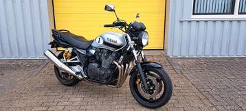 YAMAHA XJR 1300 (bj 2014) beschikbaar voor biedingen