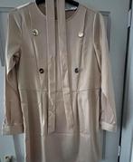 Na-kd jurk te koop, Ophalen, NA-KD, Beige, Zo goed als nieuw
