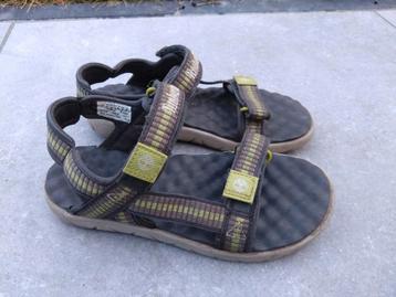 sandalen Timberland maat 33-34, lichtgewicht  beschikbaar voor biedingen