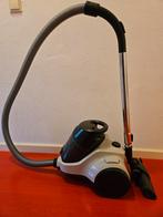 Zakloze nieuwe AEG stofzuiger., Stofzuiger, Nieuw, Ophalen of Verzenden, Minder dan 1200 watt