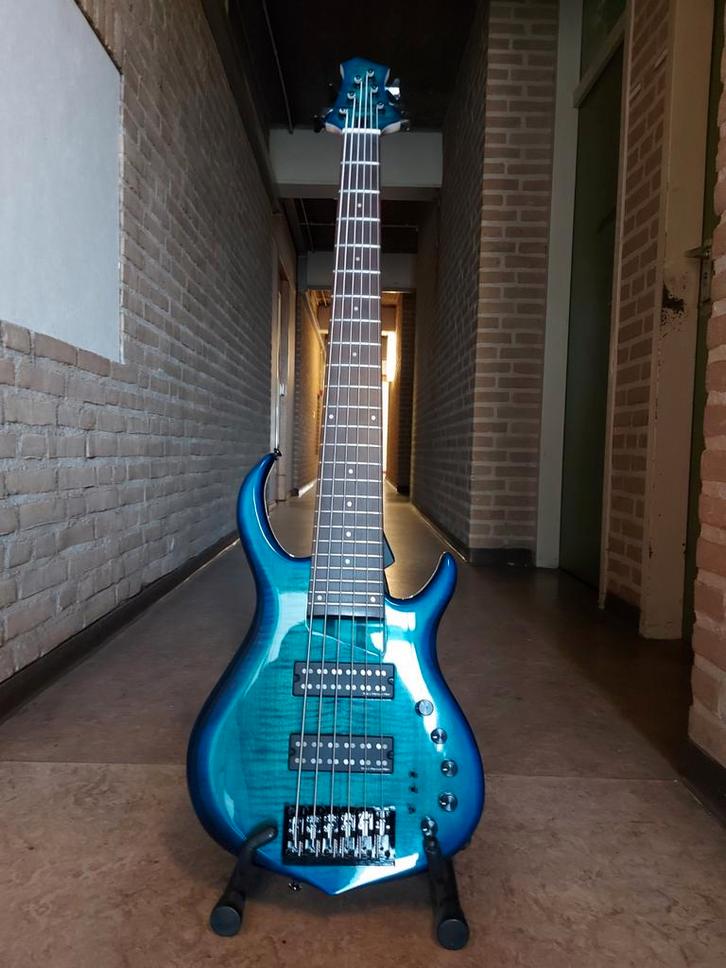 Sire M7 6 string, Muziek en Instrumenten, Snaarinstrumenten | Gitaren | Elektrisch, Zo goed als nieuw, Solid body, Overige merken