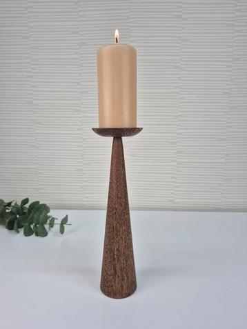 XXL vintage kaarsenhouder voor stompkaars. Teak kandelaar. beschikbaar voor biedingen