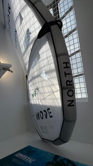 North mode 5.5 wing  beschikbaar voor biedingen