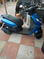 Blauwe Snorfiets - Peugeot Kisbee bj 2016, Fietsen en Brommers, Ophalen of Verzenden, Gebruikt, Benzine, Overige merken