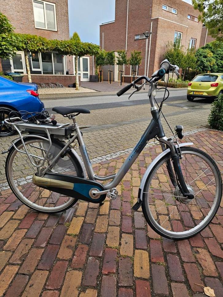 Partij elektrische fietsen 4x, Fietsen en Brommers, Elektrische fietsen, Zo goed als nieuw, 50 km per accu of meer, Ophalen
