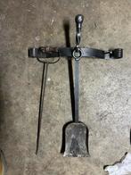 Oude handgesmede haardstel - Pook, schep & houder, Huis en Inrichting, Ophalen, Gebruikt, Vrijstaande haard, Houthaard