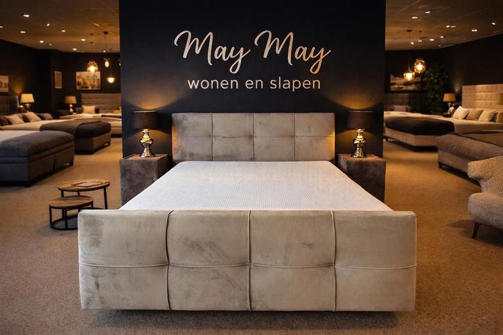 Boxspring 180 Beige Velvet met vakken en Emma matras E-7295, Huis en Inrichting, Slaapkamer | Boxsprings, Nieuw, 180 cm, 200 cm