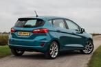 Ford Fiesta 100 PK EcoBoost Titanium ✅ Pano ✅ Camera ✅, Voorwielaandrijving, Gebruikt, Euro 6, Blauw