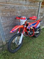 Beta rr 50 racing enduro 2020, Fietsen en Brommers, Brommers | Crossbrommers, Ophalen of Verzenden, Zo goed als nieuw