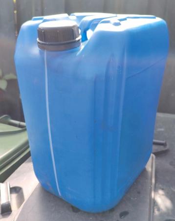 Blauwe 
Brandstof / vloeistof tank /jerrytank
20 liter beschikbaar voor biedingen