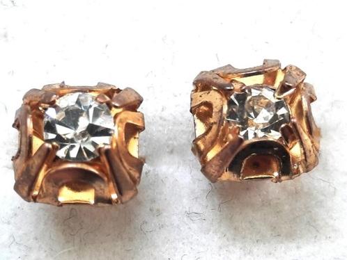 Oorbellen goudkleurig met strass steentje (5640-411), Sieraden, Tassen en Uiterlijk, Oorbellen, Nieuw, Overige materialen, Goud