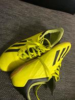 Zaalvoetbalschoenen - Goede staat!, Sport en Fitness, Voetbal, Ophalen, Gebruikt, Schoenen