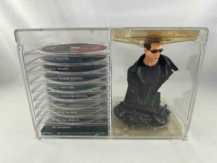 Ultimate Matrix Collection DVD box & Neo Buste figuur, Cd's en Dvd's, Dvd's | Science Fiction en Fantasy, Gebruikt, Science Fiction