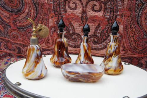 Boheems parfumset ( 5 Delig ), Antiek en Kunst, Antiek | Glas en Kristal, Ophalen