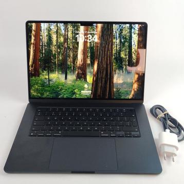 Apple MacBook Air 15-inch, M3, 2024 256gb 8gb, 33 cycli beschikbaar voor biedingen