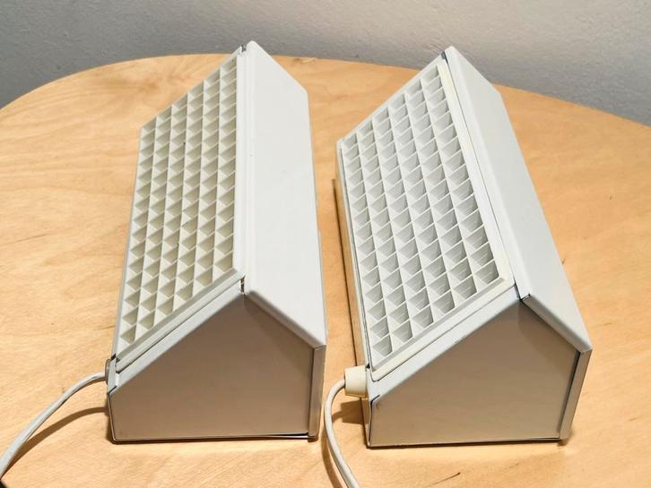 Vintage 1980 BELID V349 Wit metalen wandlamp van ikea, Huis en Inrichting, Lampen | Wandlampen, Zo goed als nieuw, Kunststof, Ophalen of Verzenden