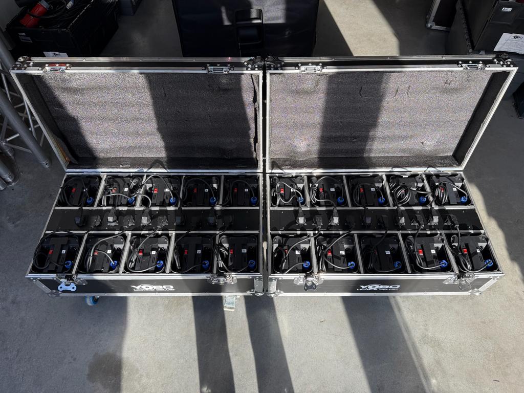 20x LED Uplight Par RGBWAUV Accu DMX incl. 2x Flightcase, Ophalen, Gebruikt, Licht, Kleur